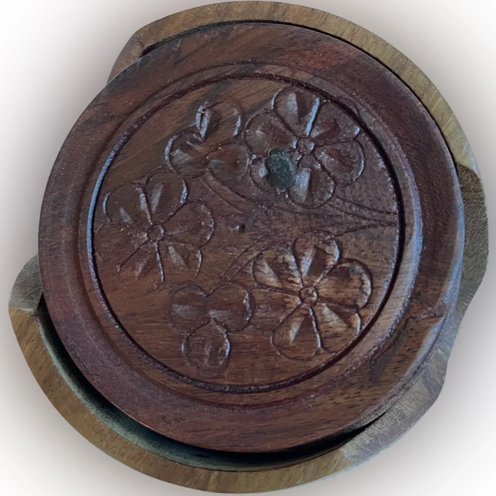 Antique Handmade Wooden Coaster Set Beautiful India Made Hand Carved Designs - Picture 3 of 12